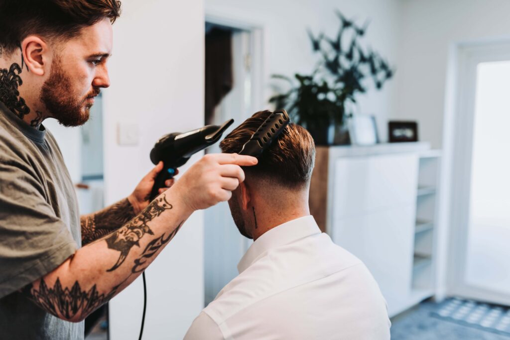 groom morning hair cut
