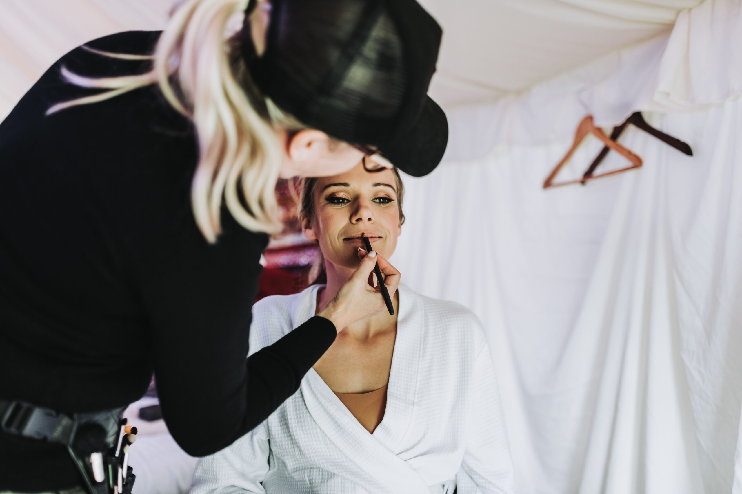 bride ahving her make up done