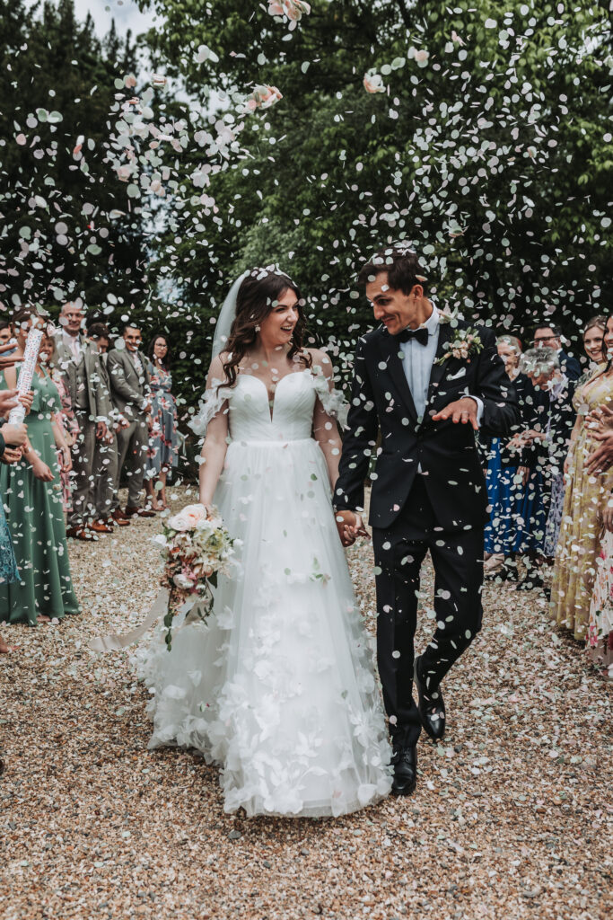 white confetti by hampshire wedding photographer