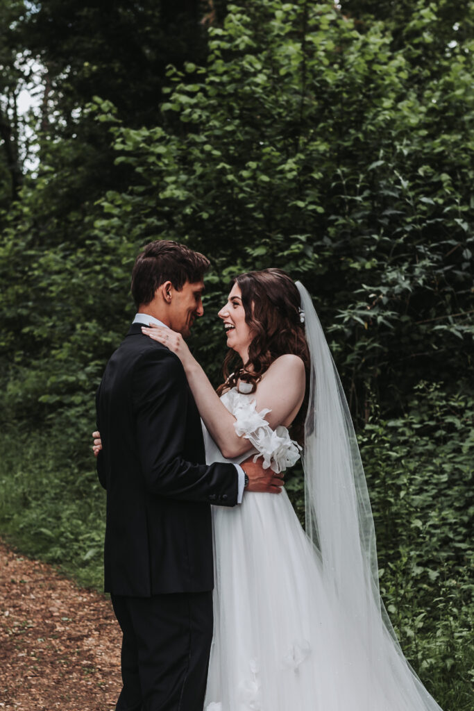 couple portrait by hampshire wedding photographer