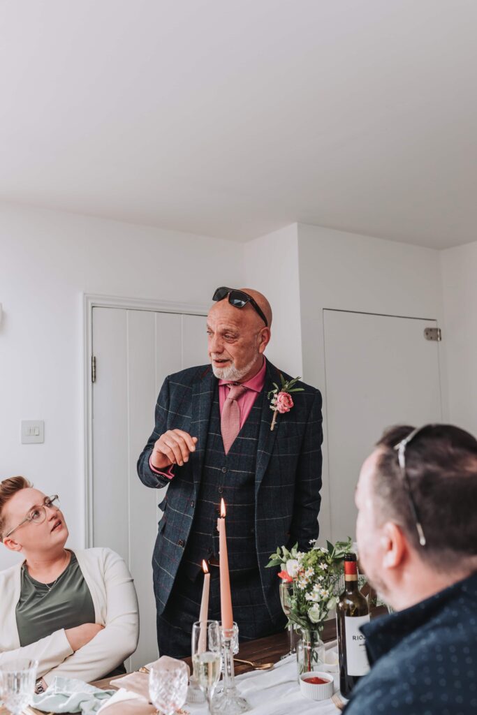 father of the bride doing a speech