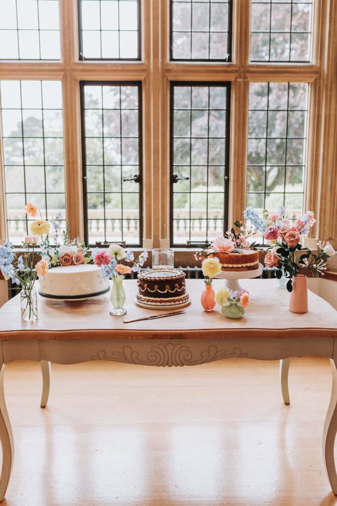 cake display at coombe lodge wedding