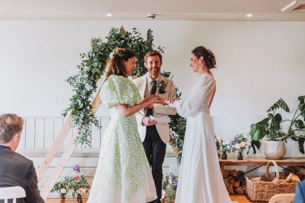 brides saying vows