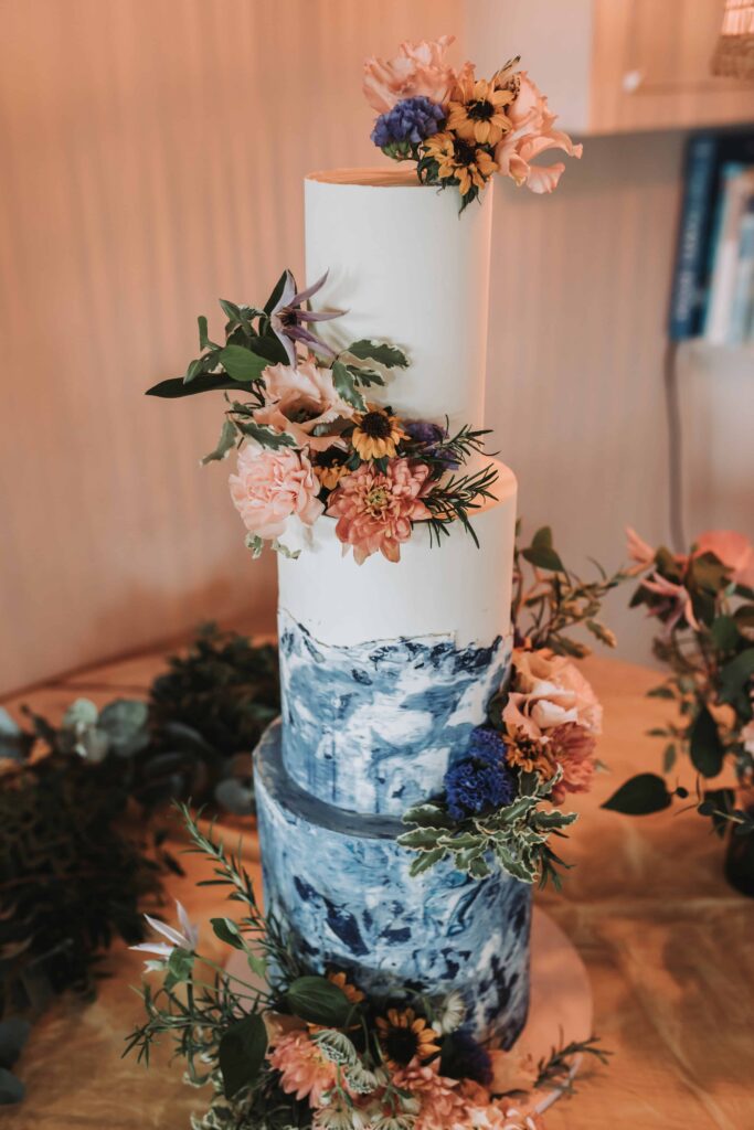 wedding cake at lgbtq wedding