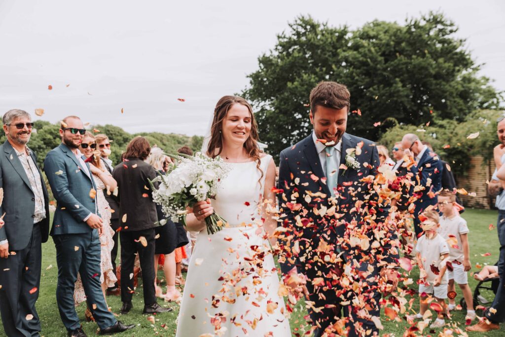 confetti moment at pennsylvania castle estate