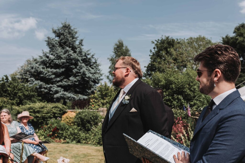 groom seeing bride for the first time