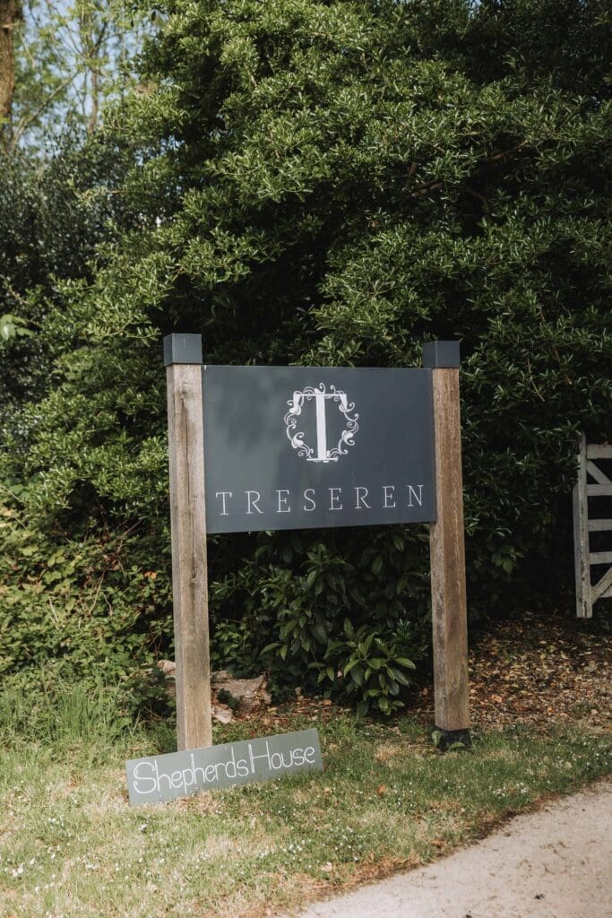 treseren wedding venue sign