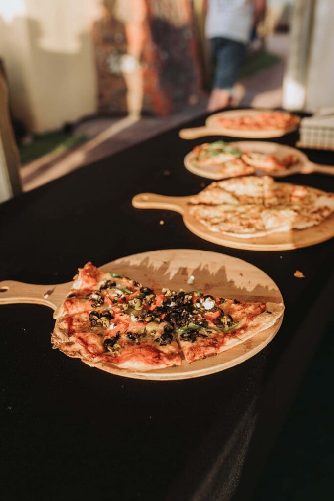 evening pizza at woodland wedding